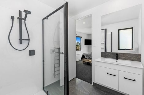 Photo of property in 53 Tender Road, Dairy Flat, 0794