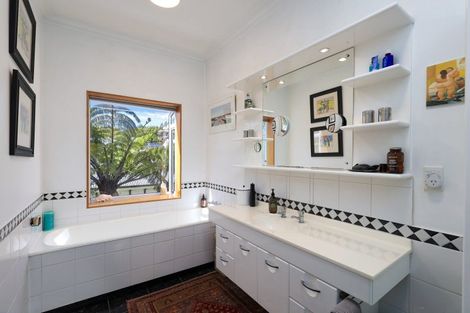 Photo of property in 22 Examiner Street, Nelson, 7010