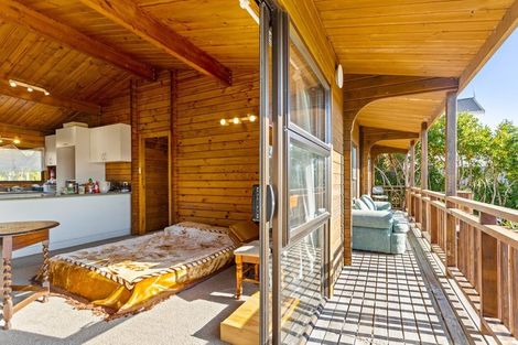 Photo of property in 17e Nelson Street, Helensville, 0800