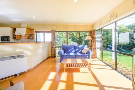 Photo of property in 106 Atawhai Road, Fitzherbert, Palmerston North, 4410