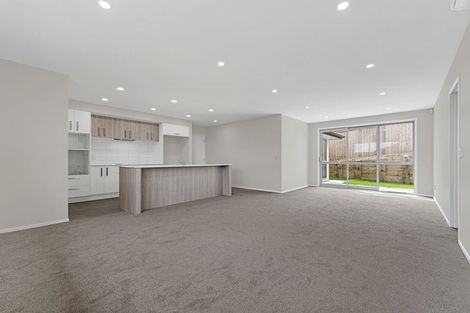 Photo of property in 65 Leathem Crescent, Pokeno, 2402