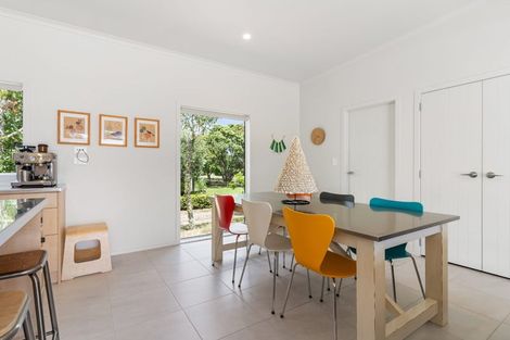 Photo of property in 99 Vista Paku, Pauanui, Hikuai, 3579