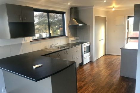 Photo of property in 20 Karen Crescent, Dinsdale, Hamilton, 3204