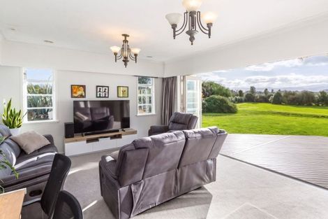 Photo of property in 162 Para Road, Waihakeke, Carterton, 5792