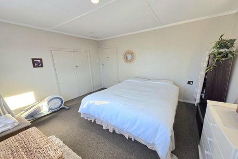 Photo of property in 8 Kelvin Street, South Hill, Oamaru, 9400