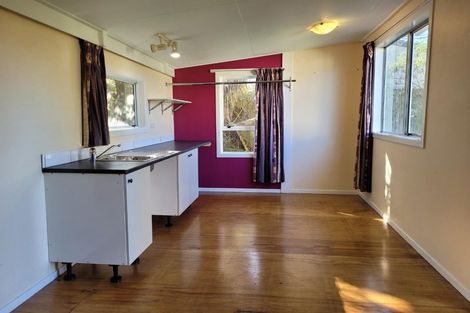 Photo of property in 109 Brandon Street, Featherston, 5710