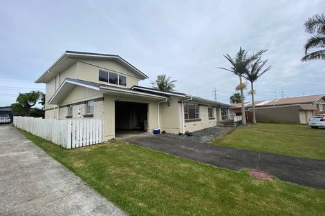 Photo of property in 11 Bexley Place, Pahurehure, Papakura, 2113