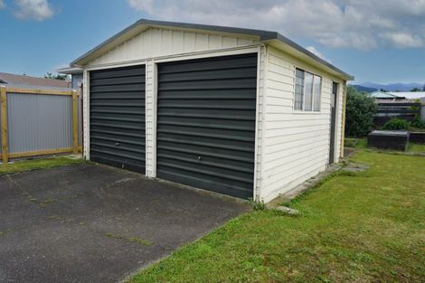 Photo of property in 27 Perth Street, Levin, 5510