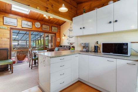 Photo of property in 284 Beach Road, Campbells Bay, Auckland, 0630