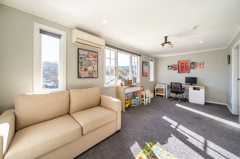 Photo of property in 148 Mcleod Street, Elderslea, Upper Hutt, 5018