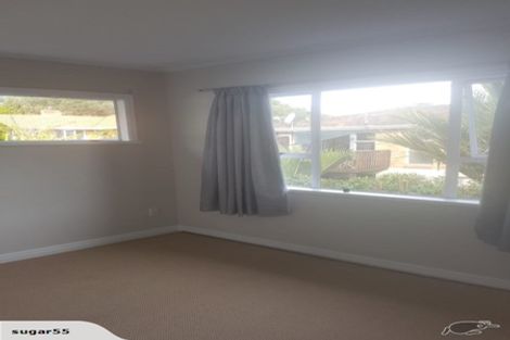 Photo of property in 2/132 Nile Road, Milford, Auckland, 0620