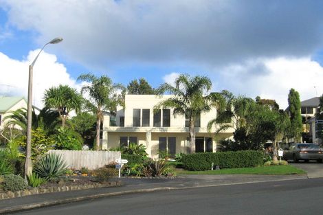 Photo of property in 8 Vista Motu, Red Beach, 0932