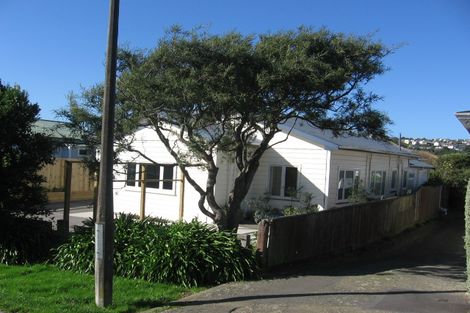 Photo of property in 16 Hawtrey Terrace, Johnsonville, Wellington, 6037