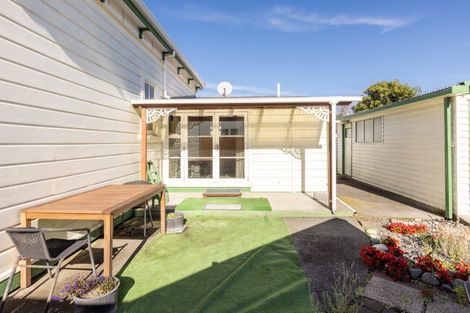 Photo of property in 143 Wellesley Road, Napier South, Napier, 4110