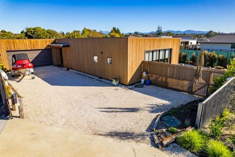 Photo of property in 8 Hari Way, Mapua, 7005