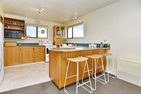 Photo of property in 64 Newnham Street, Rangiora, 7400