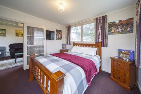 Photo of property in 15 Keppel Street, Porangahau, 4291