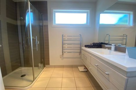 Photo of property in 43 Roseberry Avenue, Birkenhead, Auckland, 0626