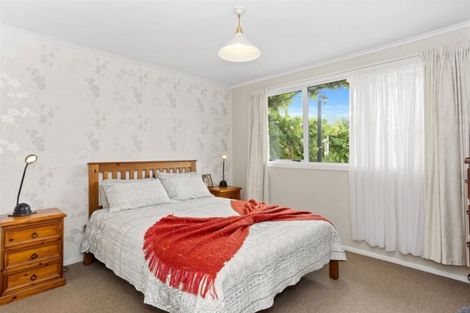 Photo of property in 2/92 Ngatai Road, Otumoetai, Tauranga, 3110
