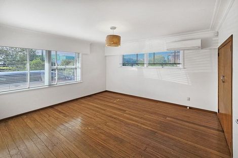 Photo of property in 7 West Coast Road, Glen Eden, Auckland, 0602