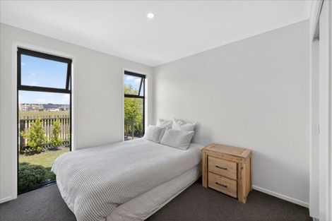 Photo of property in 46 Hammick Crescent, Pyes Pa, Tauranga, 3112