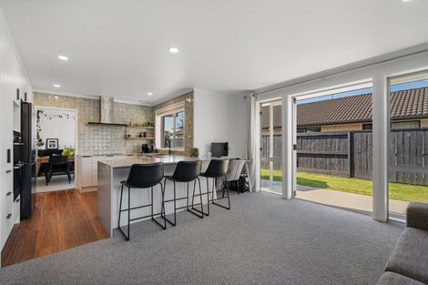 Photo of property in 44 Kakapo Place, Pyes Pa, Tauranga, 3112
