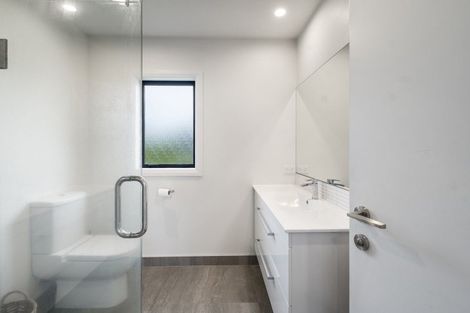 Photo of property in 36 Freedom Drive, Kelvin Grove, Palmerston North, 4414