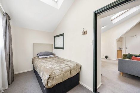 Photo of property in Courtenay Mews Apartments, 14/14u Alpha Street, Te Aro, Wellington, 6011