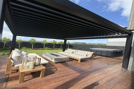 Photo of property in 8 Berba Lane, Westgate, Auckland, 0814
