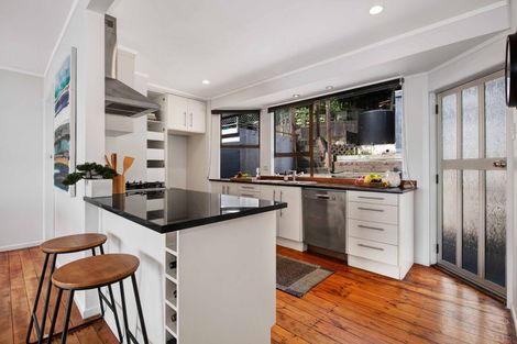 Photo of property in 1099 Whangaparaoa Road, Tindalls Beach, Whangaparaoa, 0930