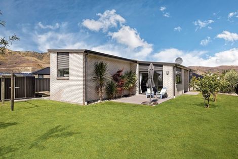 Photo of property in 17 Guano Crescent, Cromwell, 9310