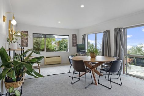 Photo of property in 7 Gilders Grove, Heathcote Valley, Christchurch, 8022