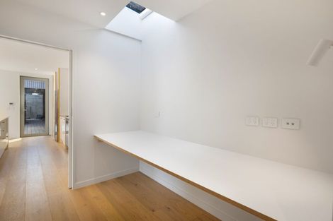 Photo of property in 129 Houghton Bay Road, Houghton Bay, Wellington, 6023