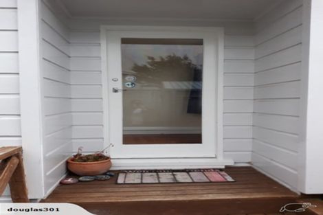 Photo of property in 130 Pikarere Street, Titahi Bay, Porirua, 5022