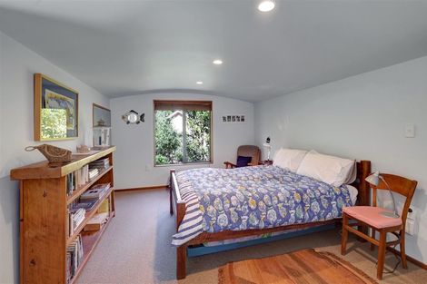 Photo of property in 66 Lukes Road, Little Akaloa, 7583