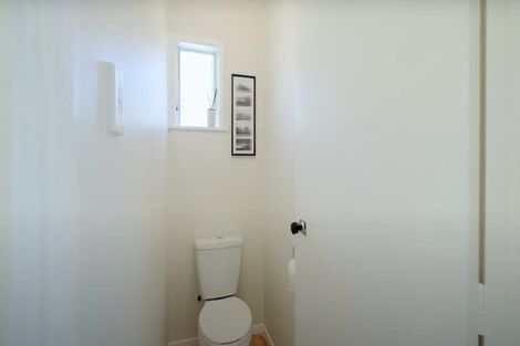 Photo of property in 22 Dolbear Street, Titirangi, Auckland, 0604