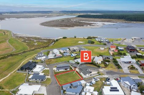 Photo of property in 5 Snappers Lane, Foxton Beach, Foxton, 4815