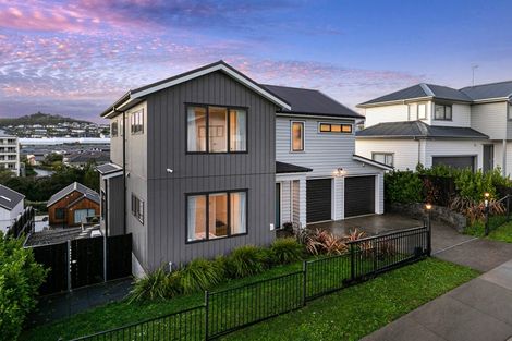 Photo of property in 41 Maka Terrace, Orewa, 0931