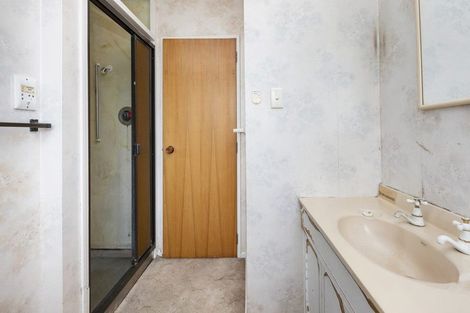 Photo of property in 29 Dinton Street, Russley, Christchurch, 8042