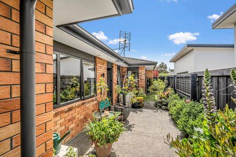 Photo of property in 15 Kawari Drive, Pegasus, 7612