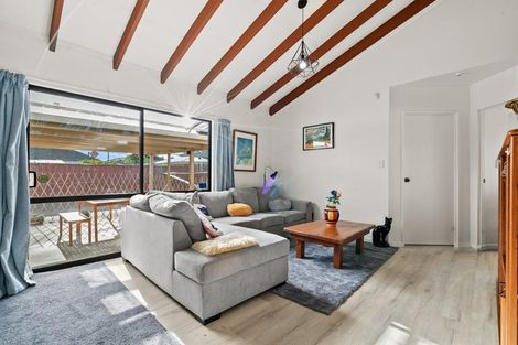 Photo of property in 36a Rollerson Street, Papakura, 2110