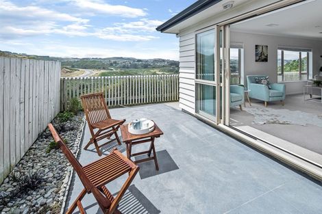 Photo of property in 60 Mauldeth Terrace, Churton Park, Wellington, 6037
