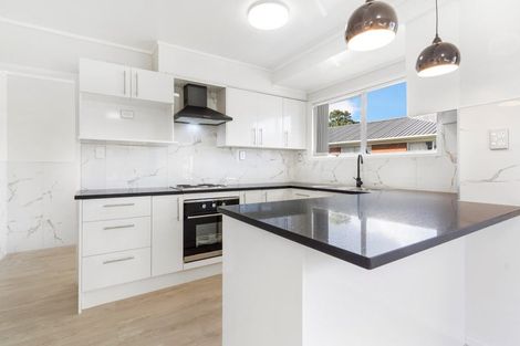 Photo of property in 28 Poutini Place, Manurewa, Auckland, 2102