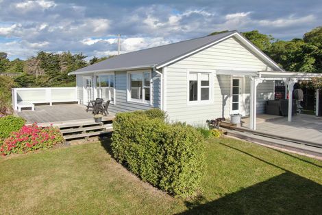 Photo of property in 6 Bride Street, Moeraki, 9482