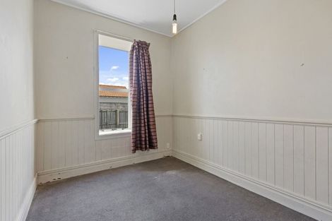 Photo of property in 211 Westminster Street, Mairehau, Christchurch, 8013
