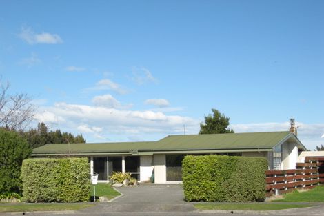 Photo of property in 29 Henley Crescent, Pirimai, Napier, 4112