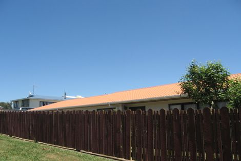 Photo of property in 12 Otimi Street, Maketu, 3189