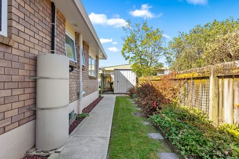 Photo of property in 130q Lakeside Drive, Orewa, 0931
