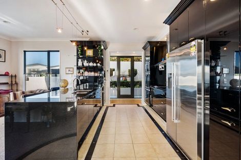 Photo of property in 128b Thompson Road, Bluff Hill, Napier, 4110