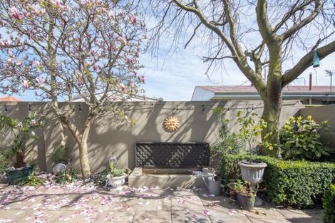 Photo of property in 165 Peverel Street, Riccarton, Christchurch, 8041
